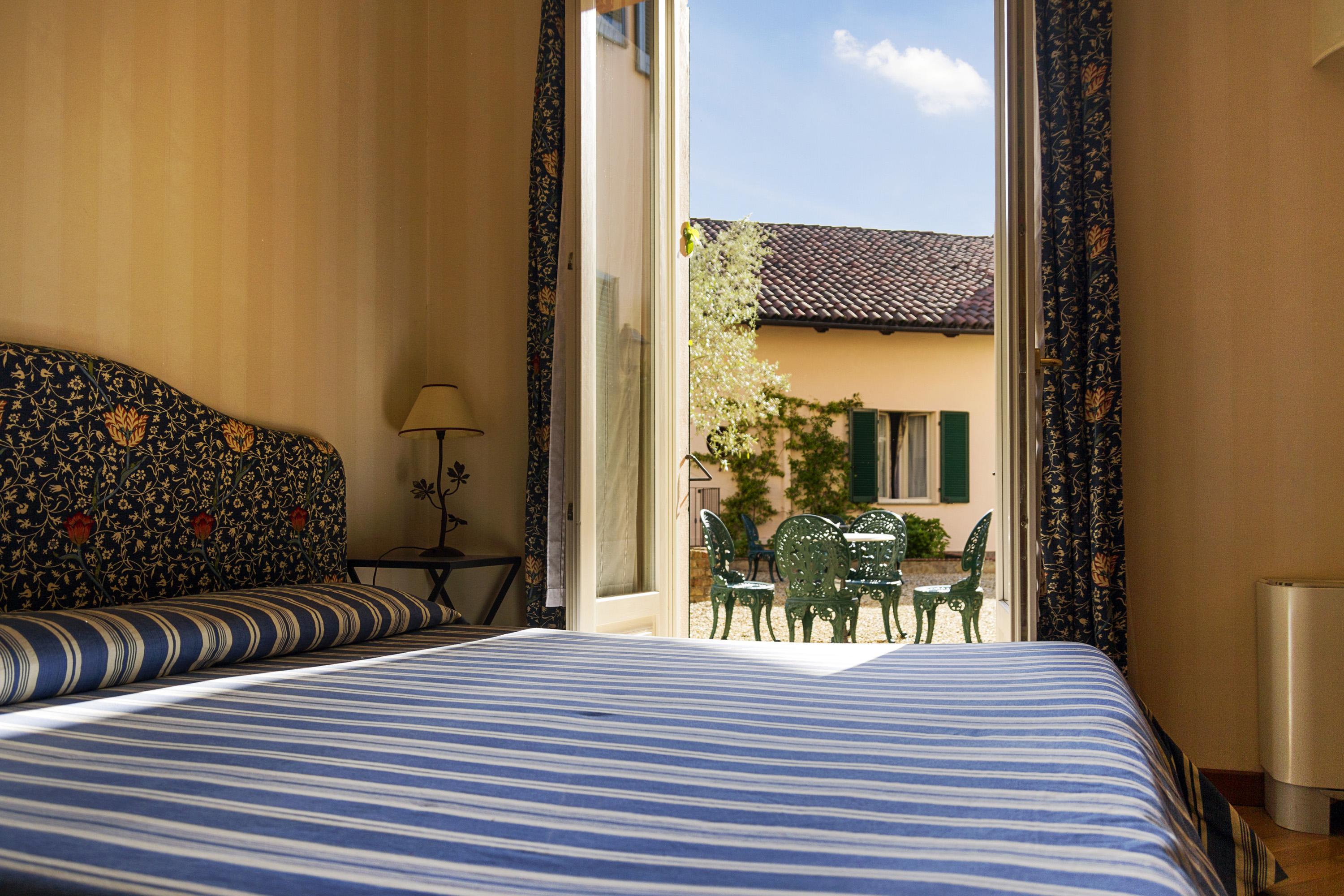 Hostellerie Du Golf Pecetto Bagian luar foto