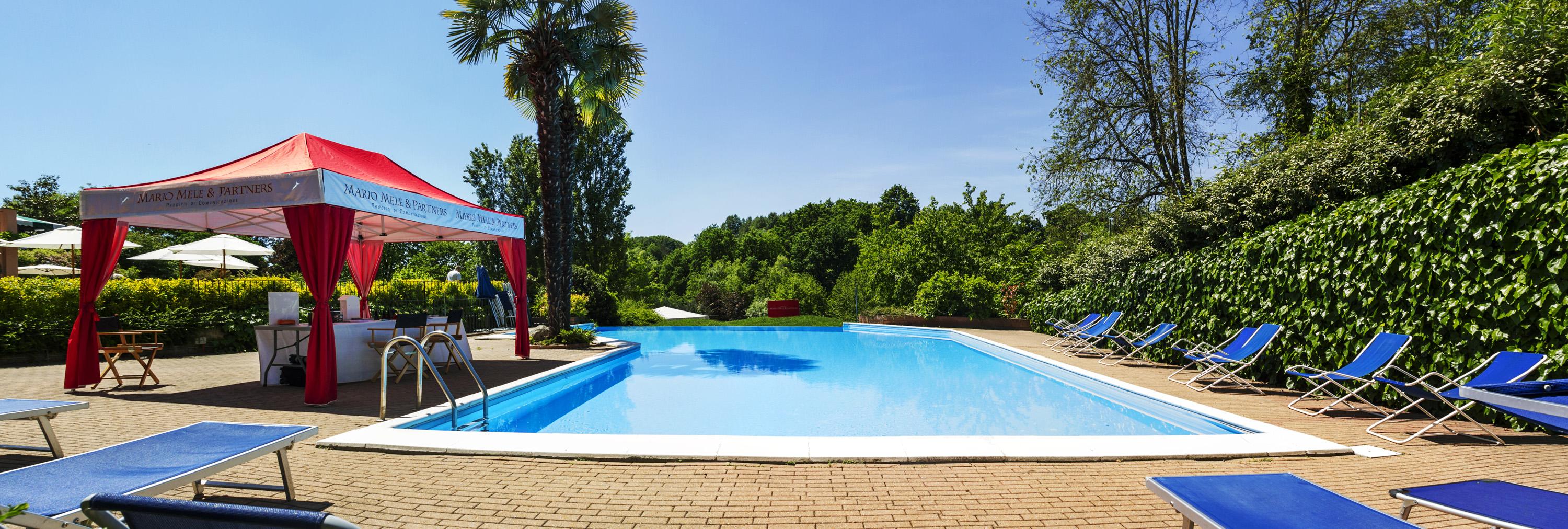 Hostellerie Du Golf Pecetto Bagian luar foto