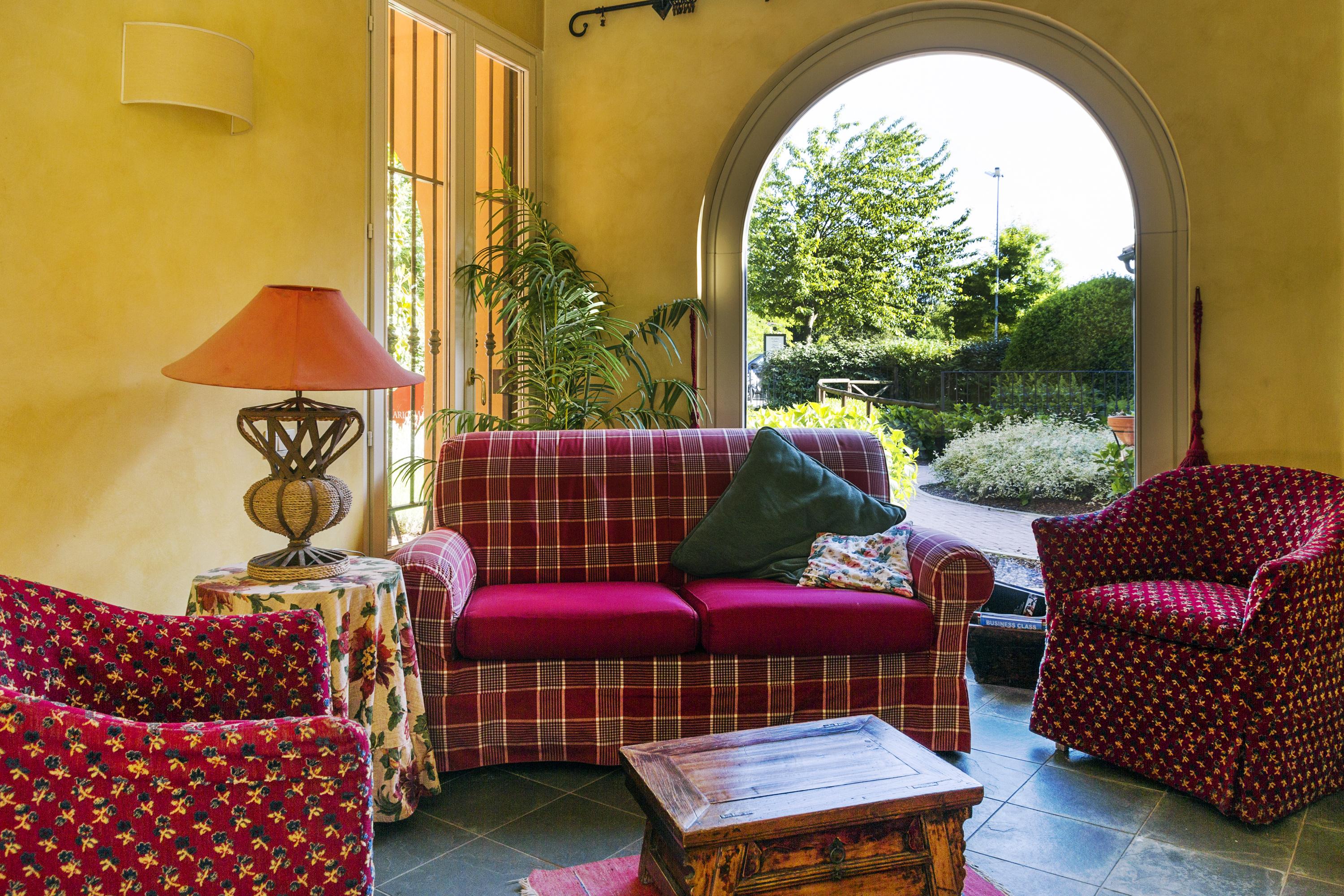 Hostellerie Du Golf Pecetto Bagian luar foto