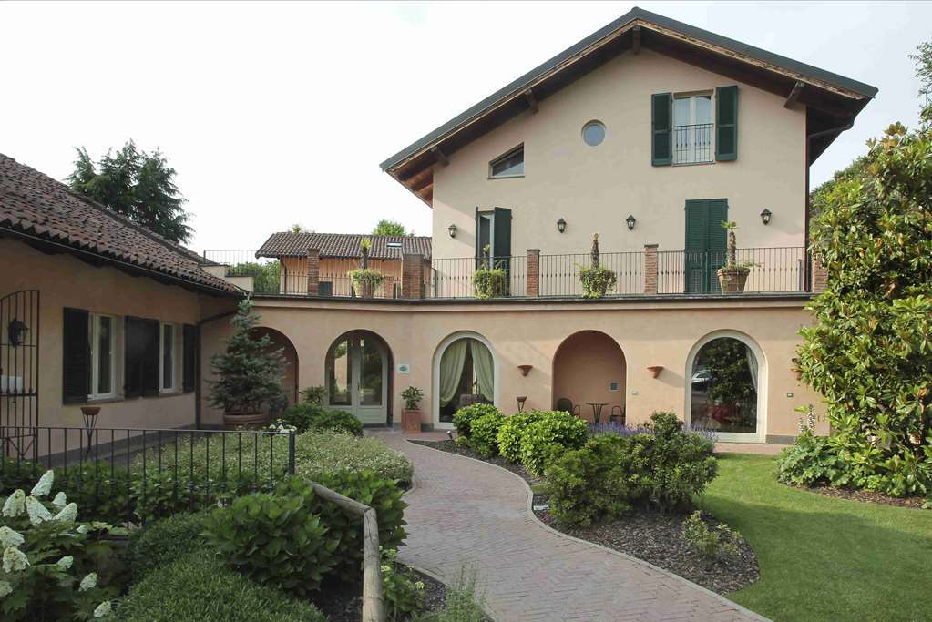 Hostellerie Du Golf Pecetto Bagian luar foto